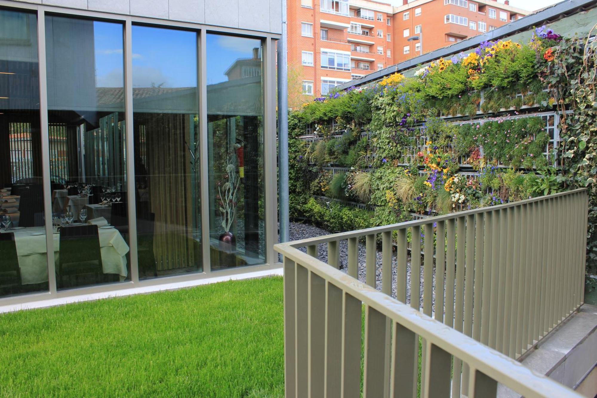 Hotel Araba Vitoria-Gasteiz Exterior photo